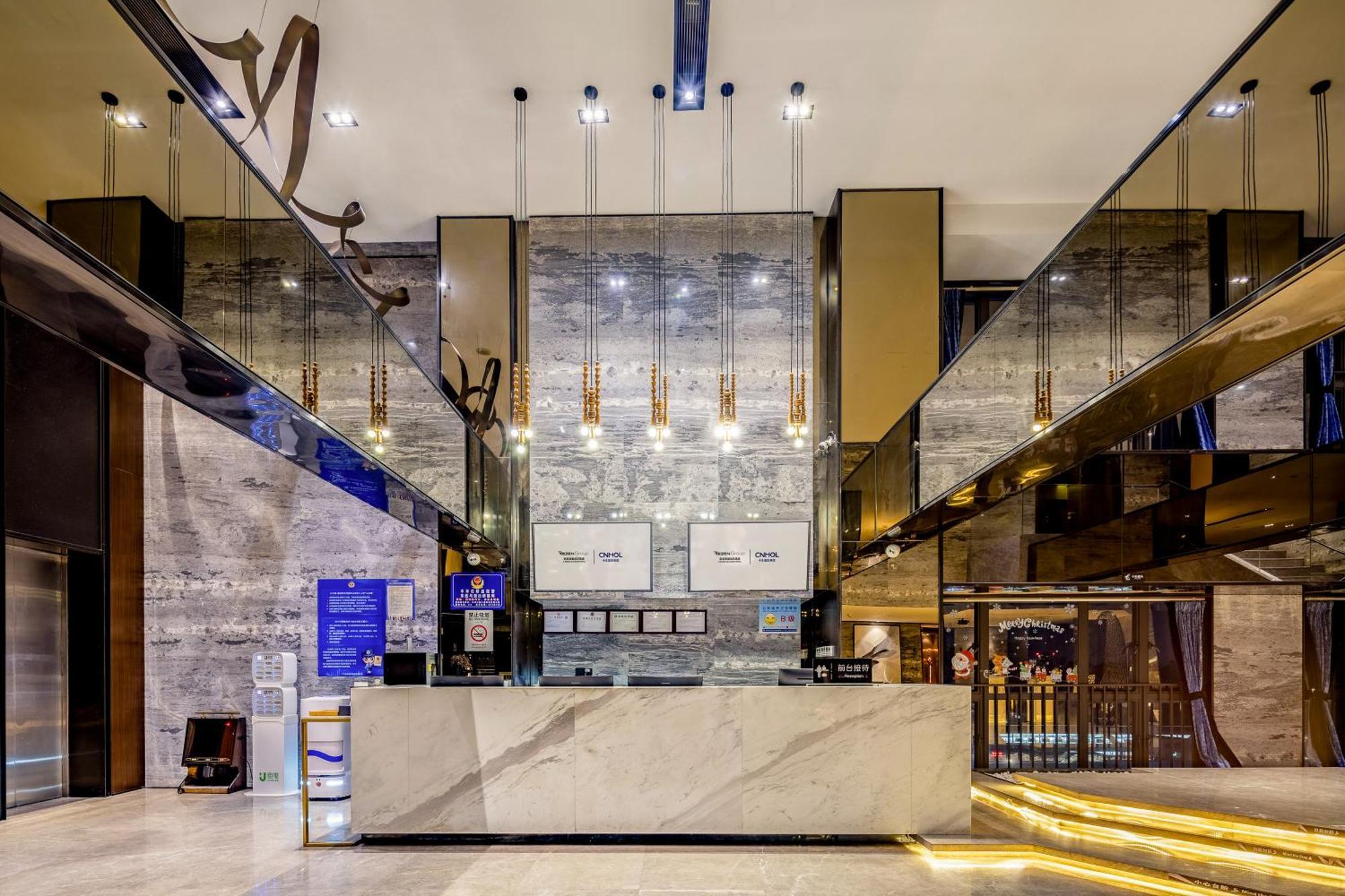 Zhonghao International Hotel Шънджън Екстериор снимка