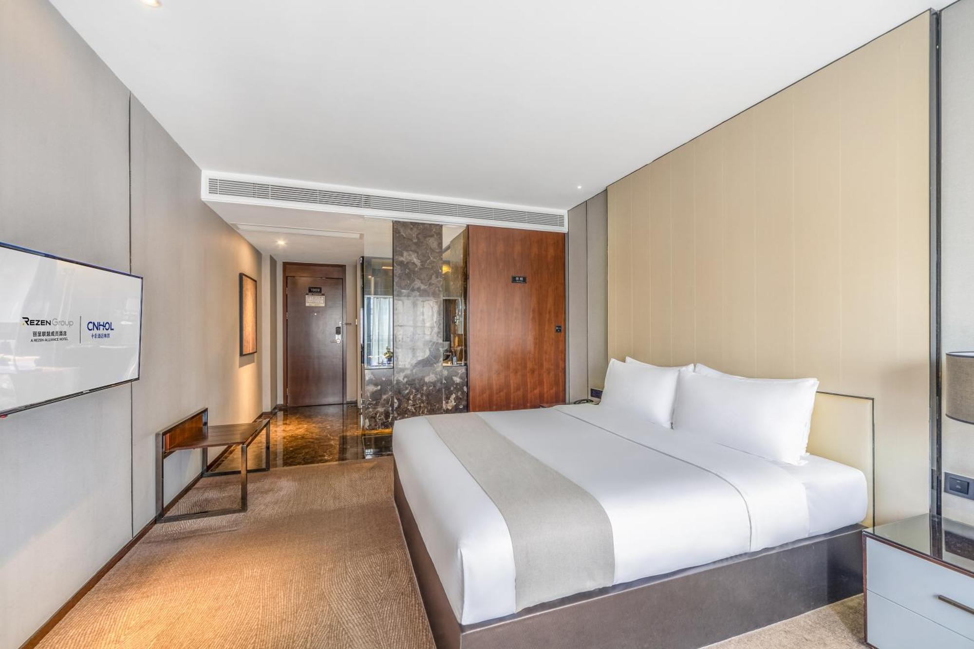 Zhonghao International Hotel Шънджън Екстериор снимка