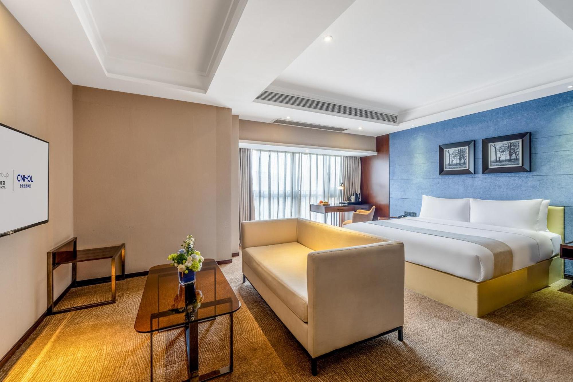 Zhonghao International Hotel Шънджън Екстериор снимка